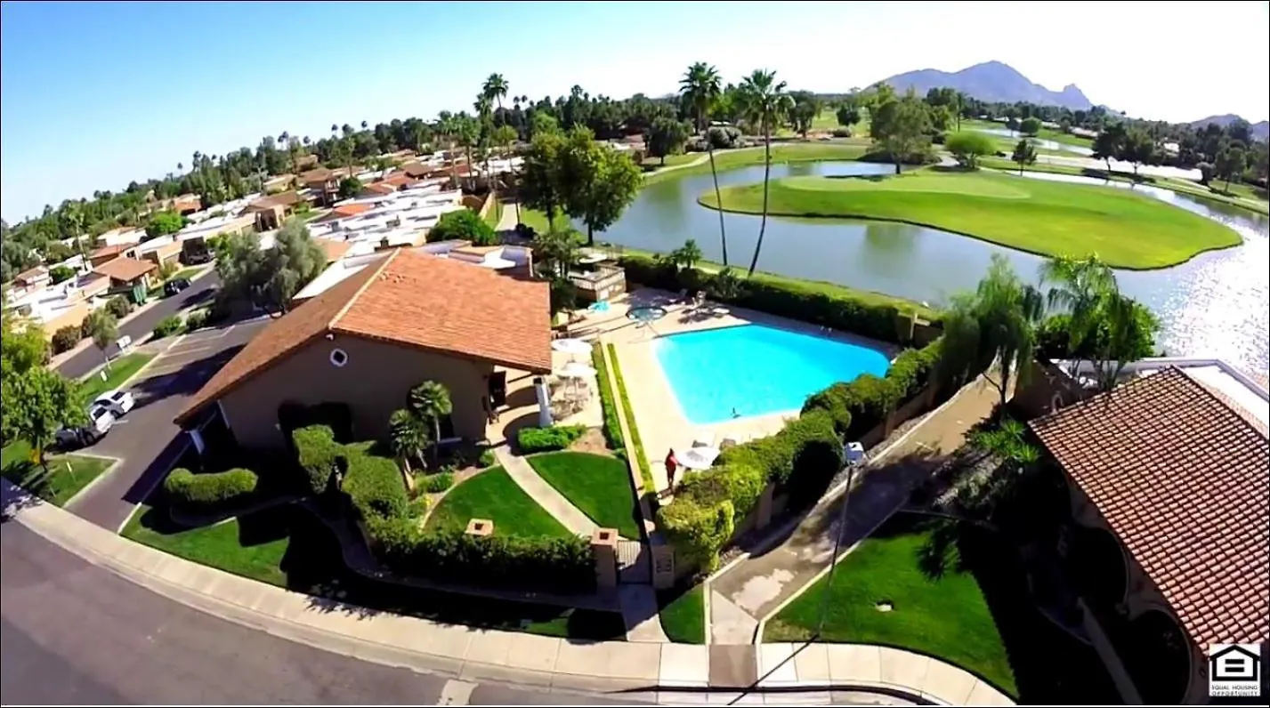 Private Patio, Close To Pool & Clubhouse Walkable Scottsdale